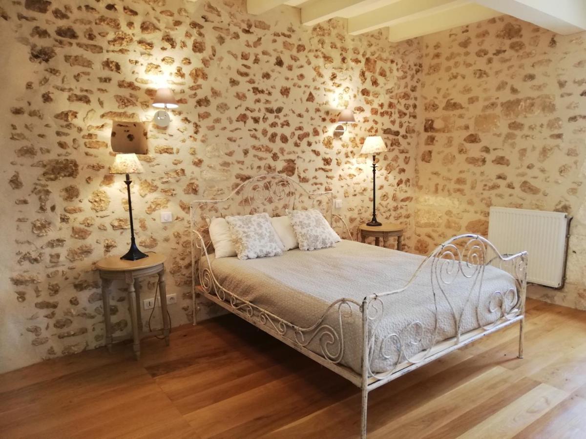 Bed and Breakfast L'Escapade Брантом Экстерьер фото